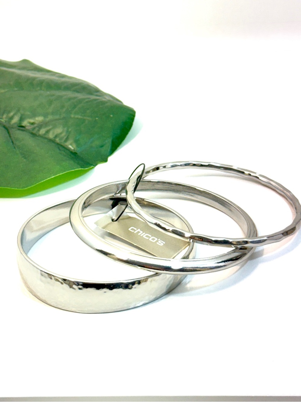 CHICO’S Silver-Tone Hammered Bangle Bracelet Set NWT